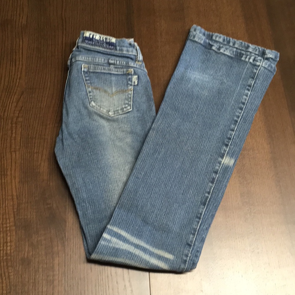 Jeans - Picture 2 of 2